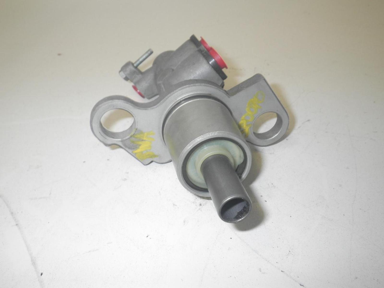 0105 VOLKSWAGEN PASSAT Master Cylinder eBay