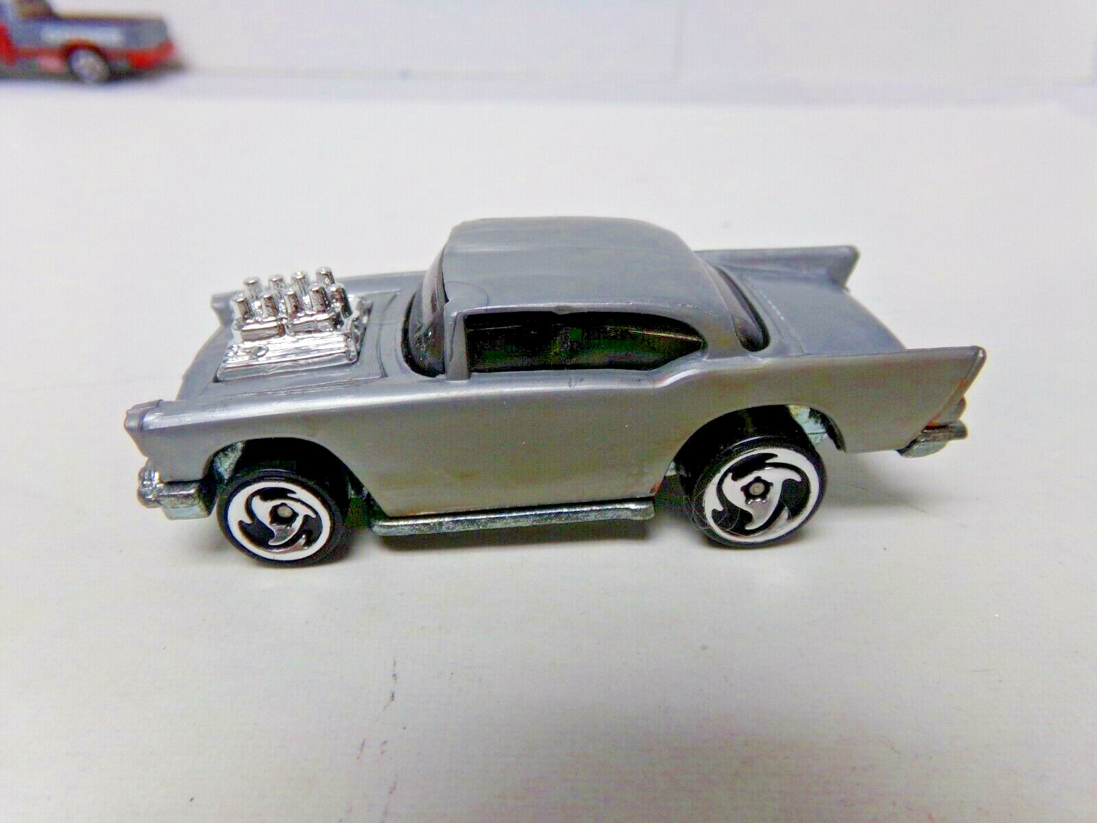 d Hot Wheels 1950 MERCWOODIE 57CHEVY その他 Hot Wheels 1950 MERCWOODIE 57CHEVY その他 - メルカリ