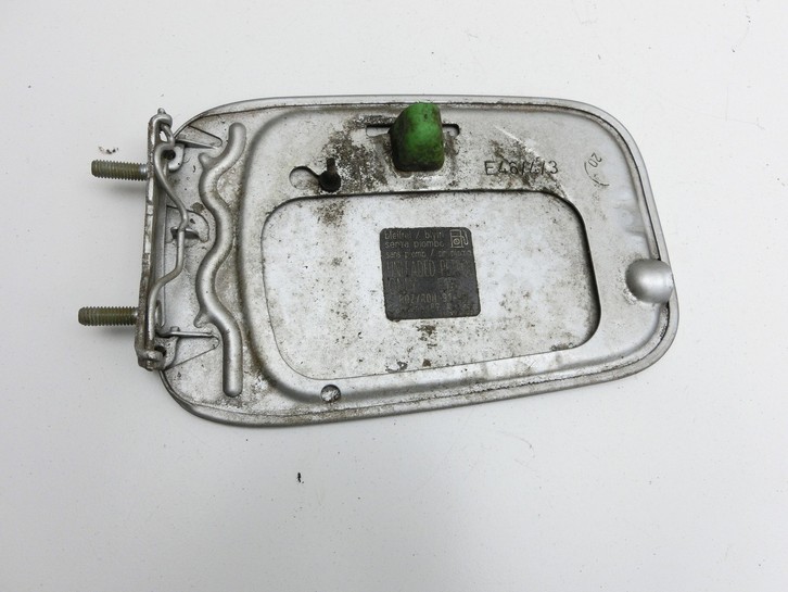 BMW 3er E46 99-01 Tankdeckel Tankklappe 354 BMW 3er E46 99-01 10.07.2000 8208246 51178208246 gebraucht Vorschau 4
