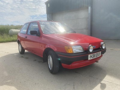 Lovely condition FORD Fiesta Mk3 Bonus 1990 2 owners from new.