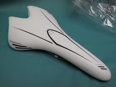 bontrager nebula saddle