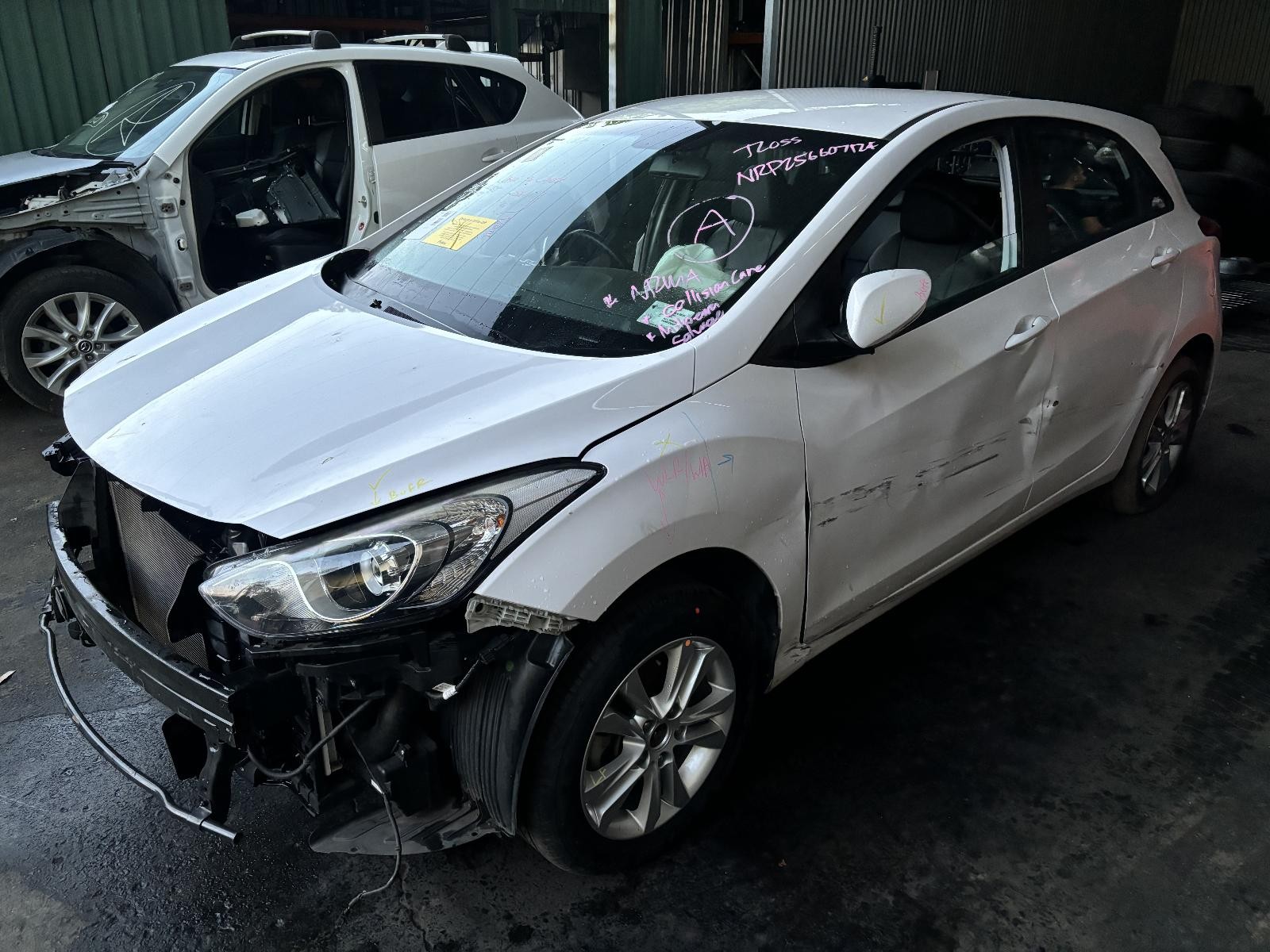 2014 Hyundai I30 WIPER ARM TAILGATE GD 03/12-02/17 12 13 14 15 16 17 image 2