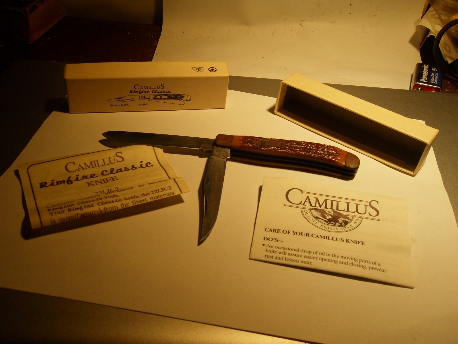 NOS 1993 Camillus Cutlery Rimfire Classic Knife 22LR2 NOS 1993 Camillus Cutlery Rimfire Classic Knife 22LR2