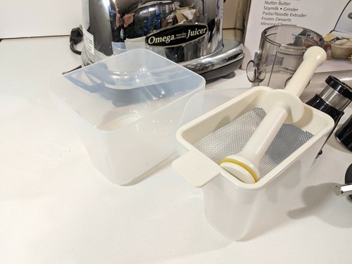 Omega 8006 Nutrition Center Juice Extractor Heavy Duty Rugged Built To Last