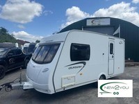2012 Lunar Quasar 462 2 Berth Caravan - STOCK E121
