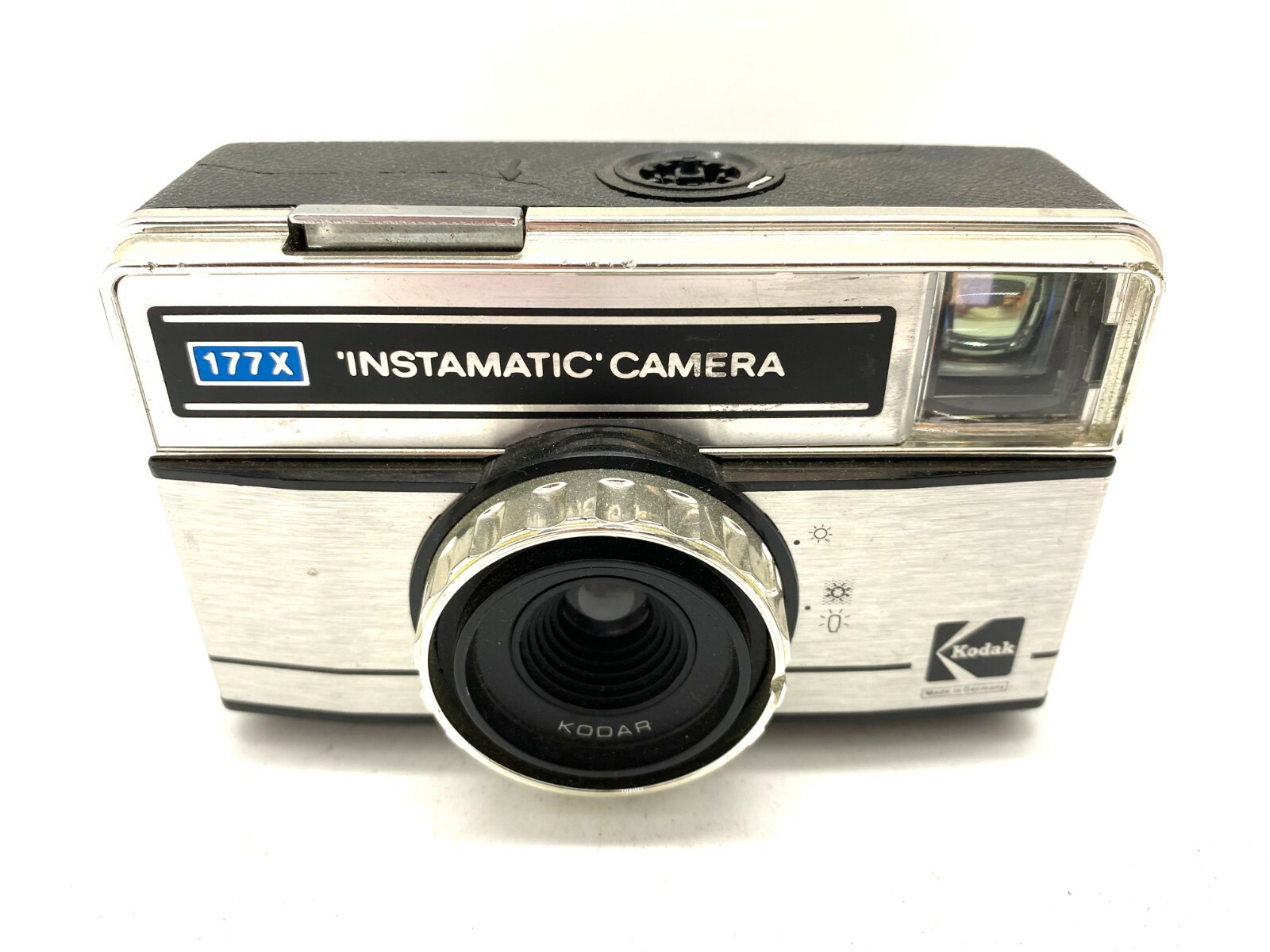 フィルムカメラ Kodak Instamatic camera 177x Kodak Instamatic 177X - Camera-wiki.org - The free camera