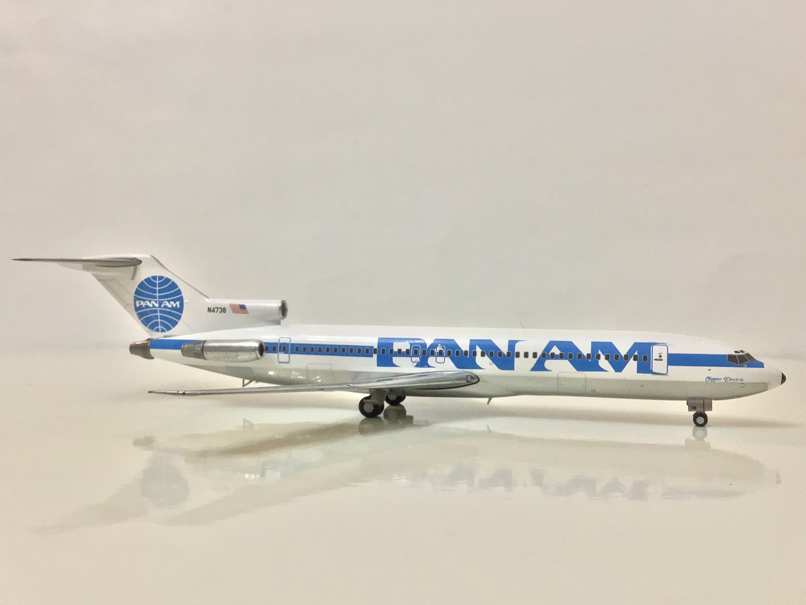 1/200　PAN　AM　B727-21 Pan American Airlines 727-21 Die-Cast Model