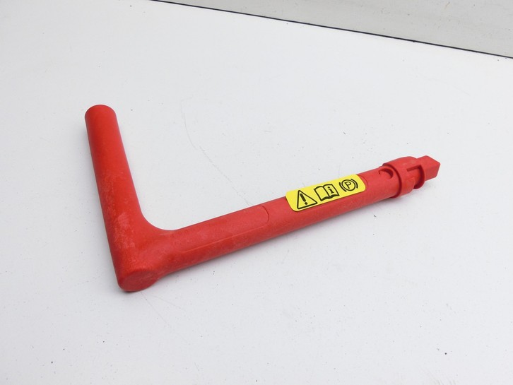 Audi A4 8W B9 19-24 Kurbel Notentriegelung für Parkbremse Bordwerkzeug Audi A4 8W B9 19-24 24.10.2019 gebraucht Vorschau 2