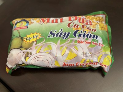 Coconut Chips 1 Bag Of 500 Gr Crunchy MUT DUA KHO