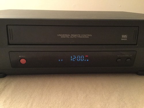 Toshiba M-452 VCR