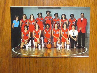 1982-83  Valdosta  State Women's Basketball Guide(CHARLES  COOPER/TRACY PATRICK)