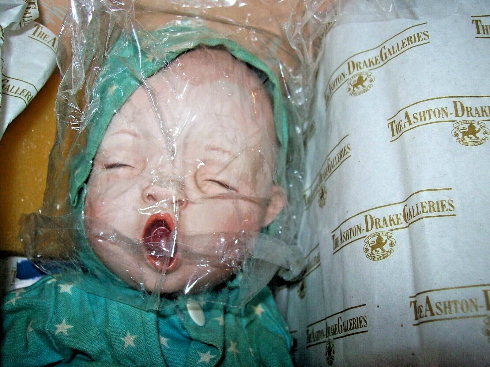 ASHTON DRAKE/ YOLANDA BELLO 