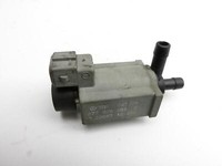 Audi A8 D3 4E qu 02-05 4,2 246KW Magnetventil Pos.3 Audi A8 D3 4E qu 02-05 21.02.2005 077906283B 7.22687.10 gebraucht Vorschau 2