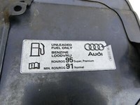 Audi A4 8E B7 04-08 Tankdeckel Tankklappe LZ5J Audi A4 8E B7 04-08 18.08.2006 8E0809905E gebraucht Vorschau 5