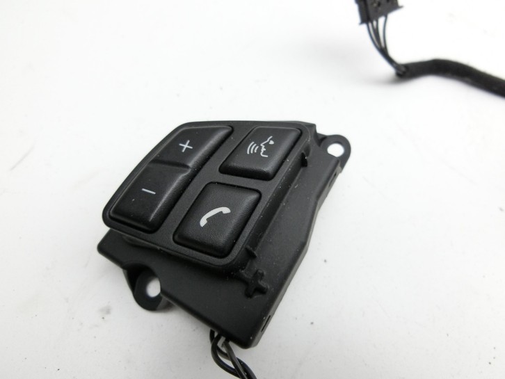 BMW X1 E84 X18D 09-12 Lenkradschalter Multifunktionstasten Lenkrad Schalter BMW X1 E84 X18D 09-12 21.06.2010... Vorschau 2
