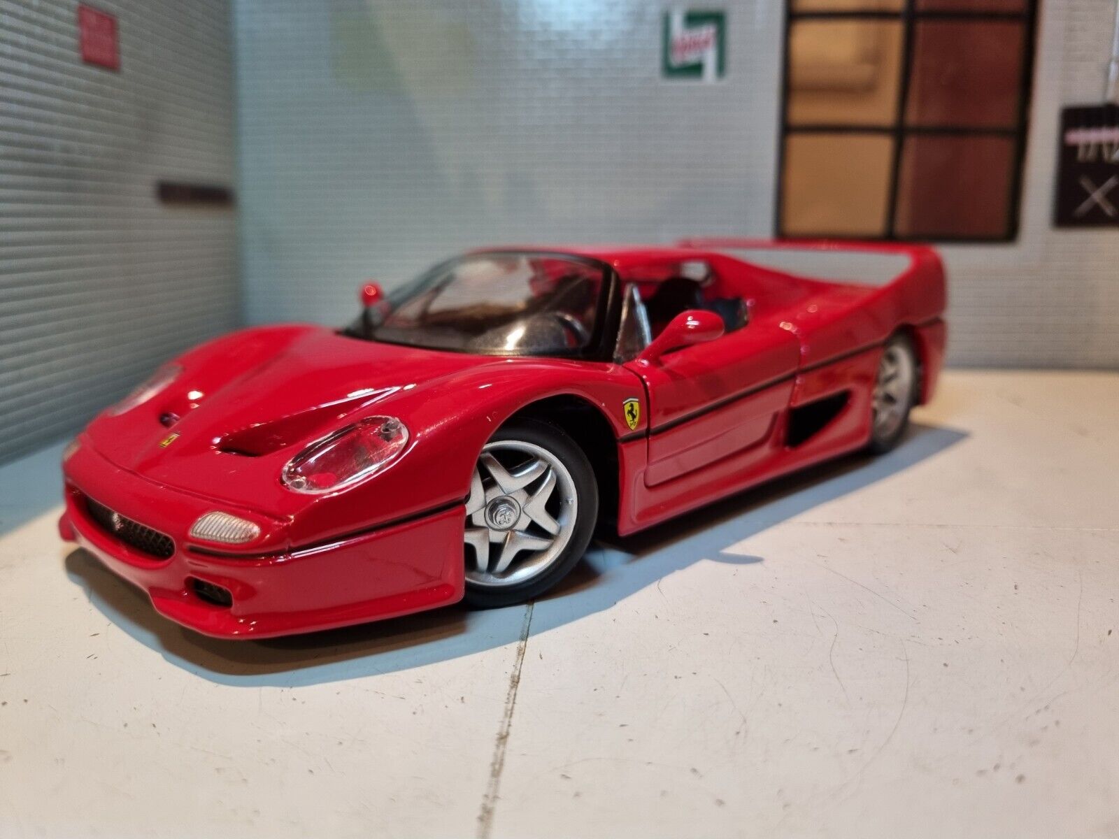 Ferrari F50 Red Burago 1:24 Scale Diecast Detailed Superb Ferrari F50 Red Burago 1:24 Scale Diecast Detailed Superb