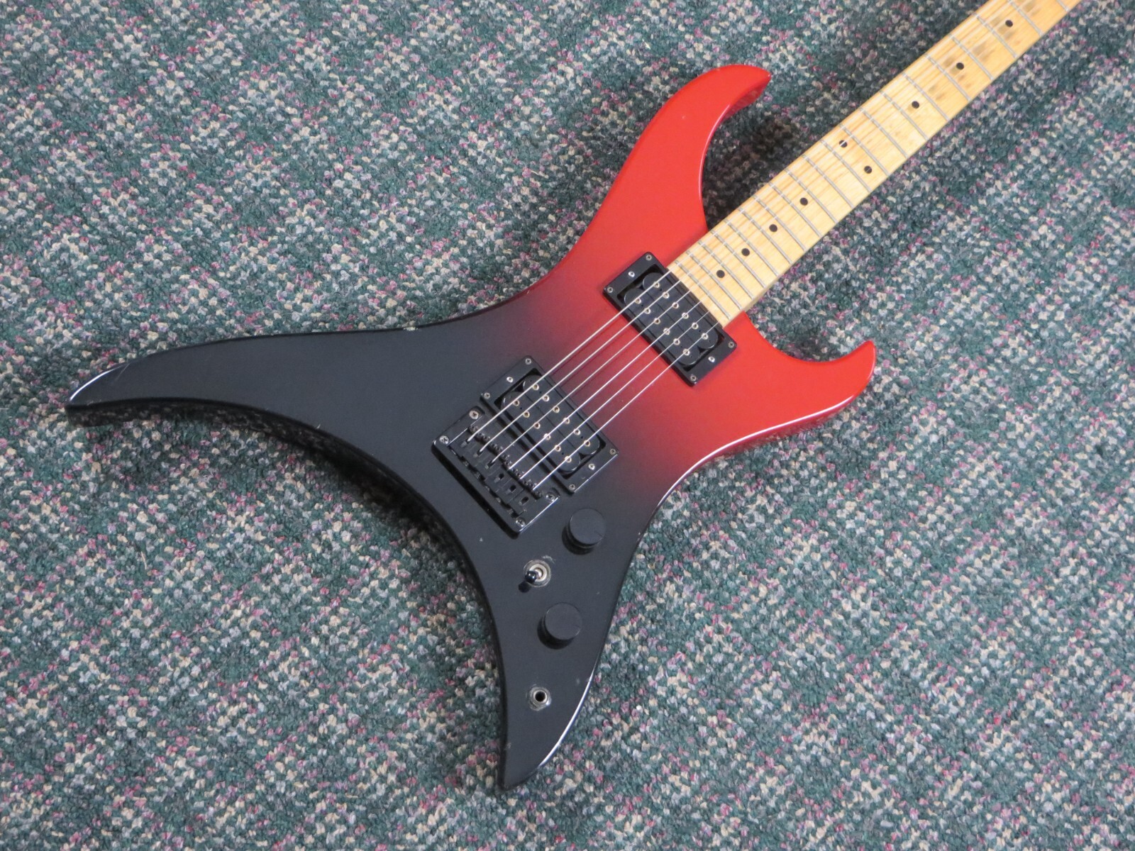 【QUEST 】ATAK 5 マツモク製 ギター Vintage 1984 Quest by Vantage Japan Atak 5