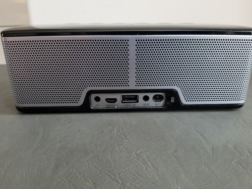 Riva S Premium Wireless Bluetooth Speaker (black)