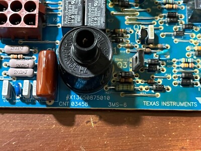 TRANE CIRCUIT BOARD #  X13650875010 FURNACE CONTROL,,   #  CNT03458  ( USED )