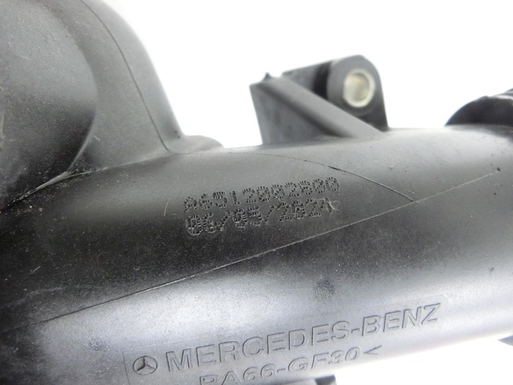 Mercedes S204 W204 11-15 CDI 2,1 125KW Thermostat Flansch Thermostatgehäuse Mercedes S204 W204 11-15 11.05.2012... Bild 2