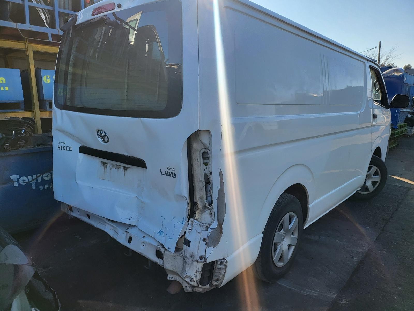 Toyota Hiace Right Front Seat Belt TRH201 01/2005-01/2014 - thumbnail 5