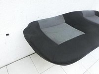 VW Polo 6R 09-14 3T Sitzbezug Sitzpolster für Rücksitzbank Hinten VW Polo 6R 09-14 05.03.2010 gebraucht Vorschau 2