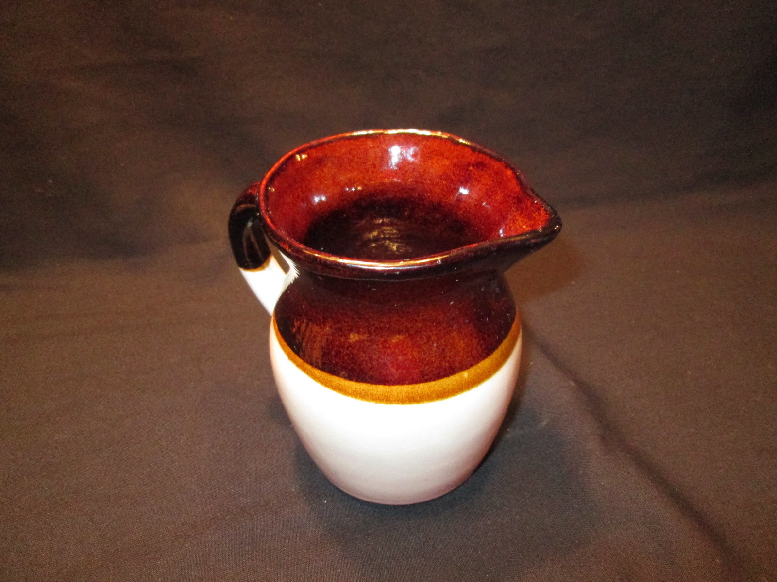 R.R.P. Co. Roseville USA Pottery Pitcher / Creamer Beige / Dark Brown 5