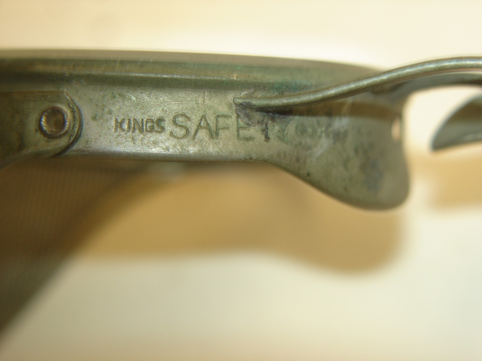 ANTIQUE SANIGLASS KINGS SAFETY MOTORCYCLE GLASSES GOGGLES STEAMPUNK AND CASE