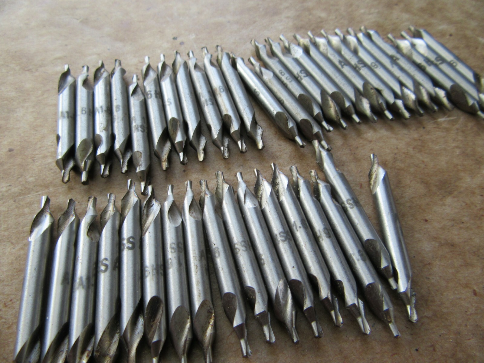 10 x  Zentrierbohrer A 1,6 Doppelendbohrer Industriequalität Bohrer  #W100-42#