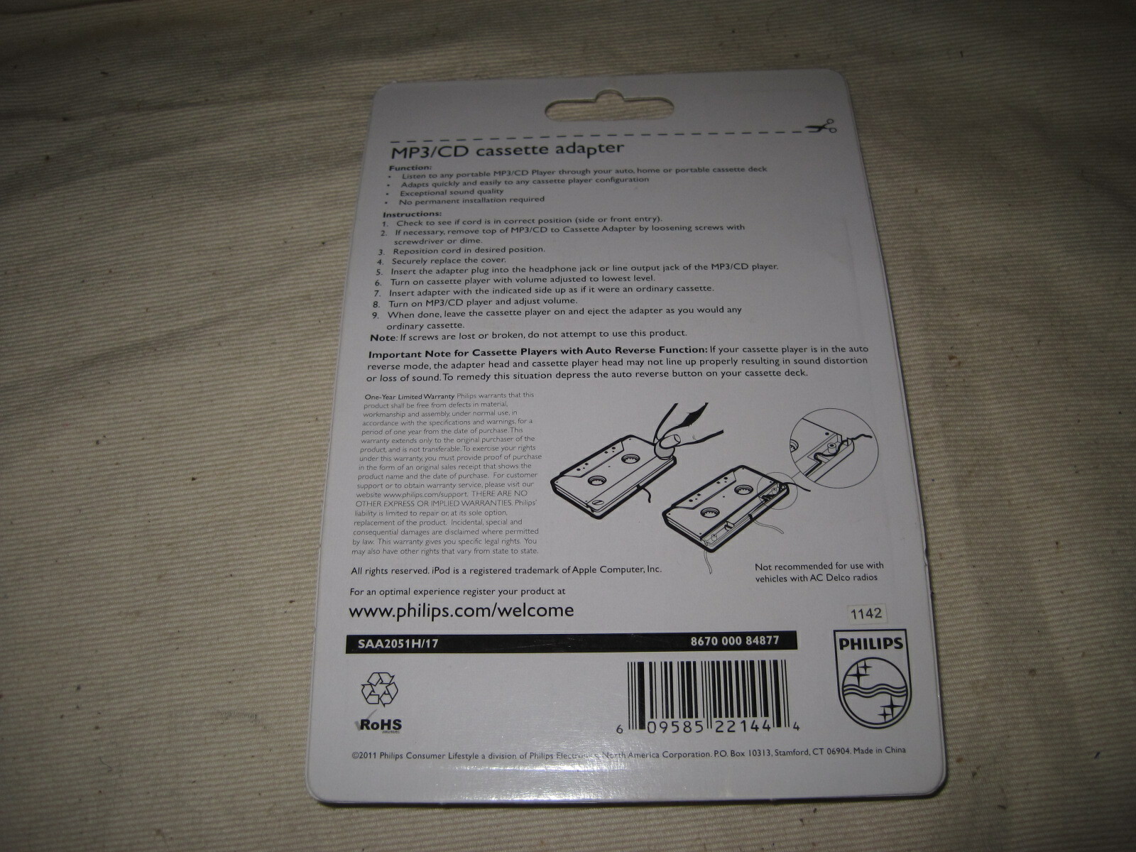 Philips Universal MP3/CD Cassette Adapter 3.5mm Plug Headphone Jack NEW SEALED