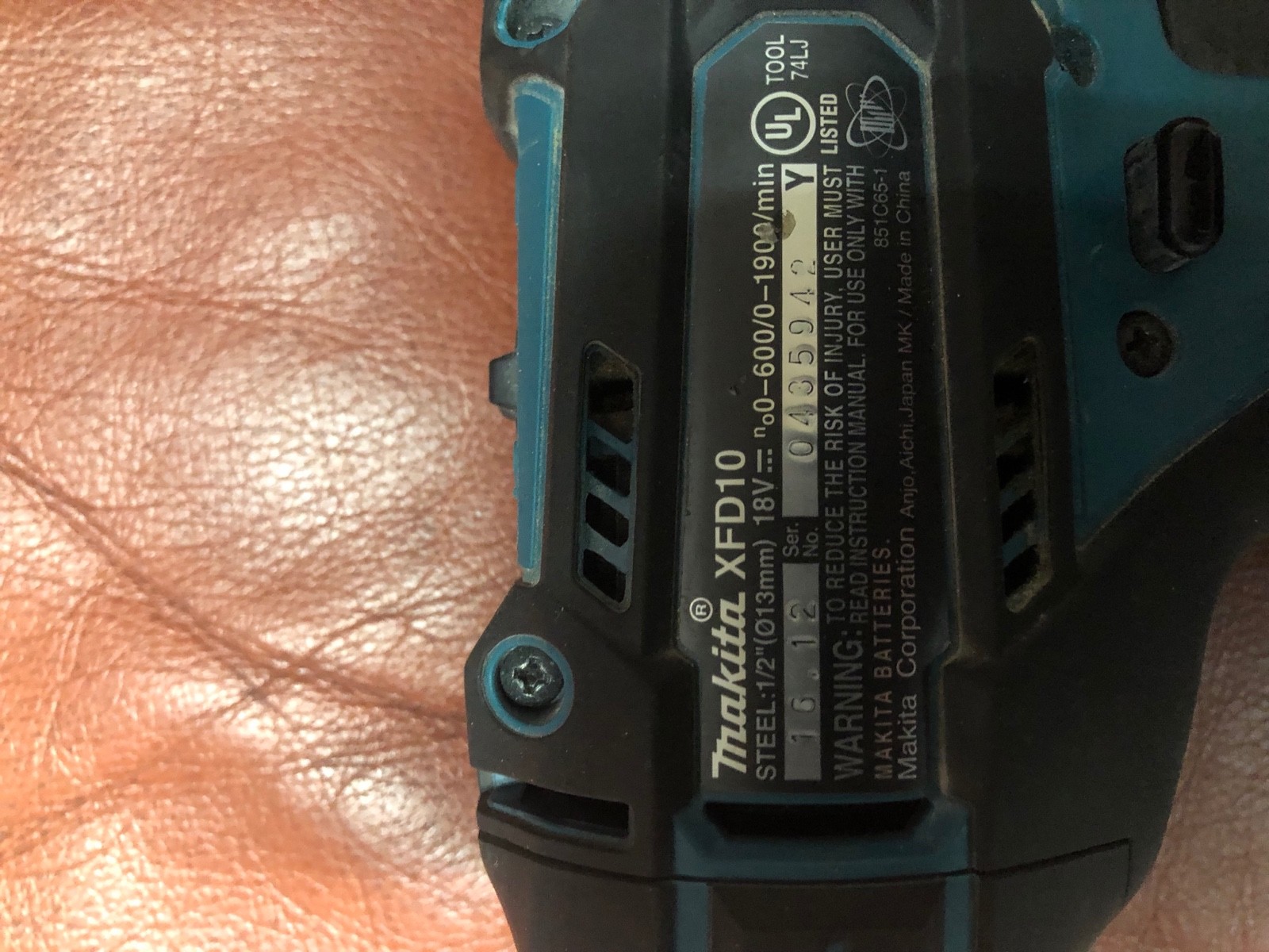 Makita XFD10R 18-Volt LXT Lithium-Ion Cordless 1/2 in with upgraded 5.0 battery
