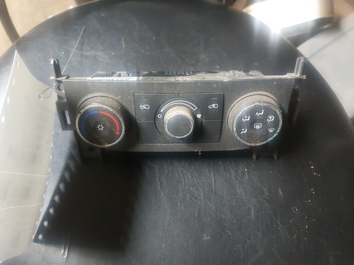 Temperature Control Without Heated Seat Fits 06 HHR 193376