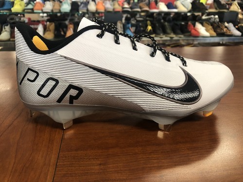 Nike Men's Lunar Vapor Ultrafly Elite 3 Metal Baseball