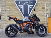 2024 KTM 1390 Superduke Evo Super Duke Low miles Remus exhaust
