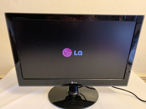 LG FLATRON 18.5インチ ワイドLCDモニター LG Flatron W2240T 22