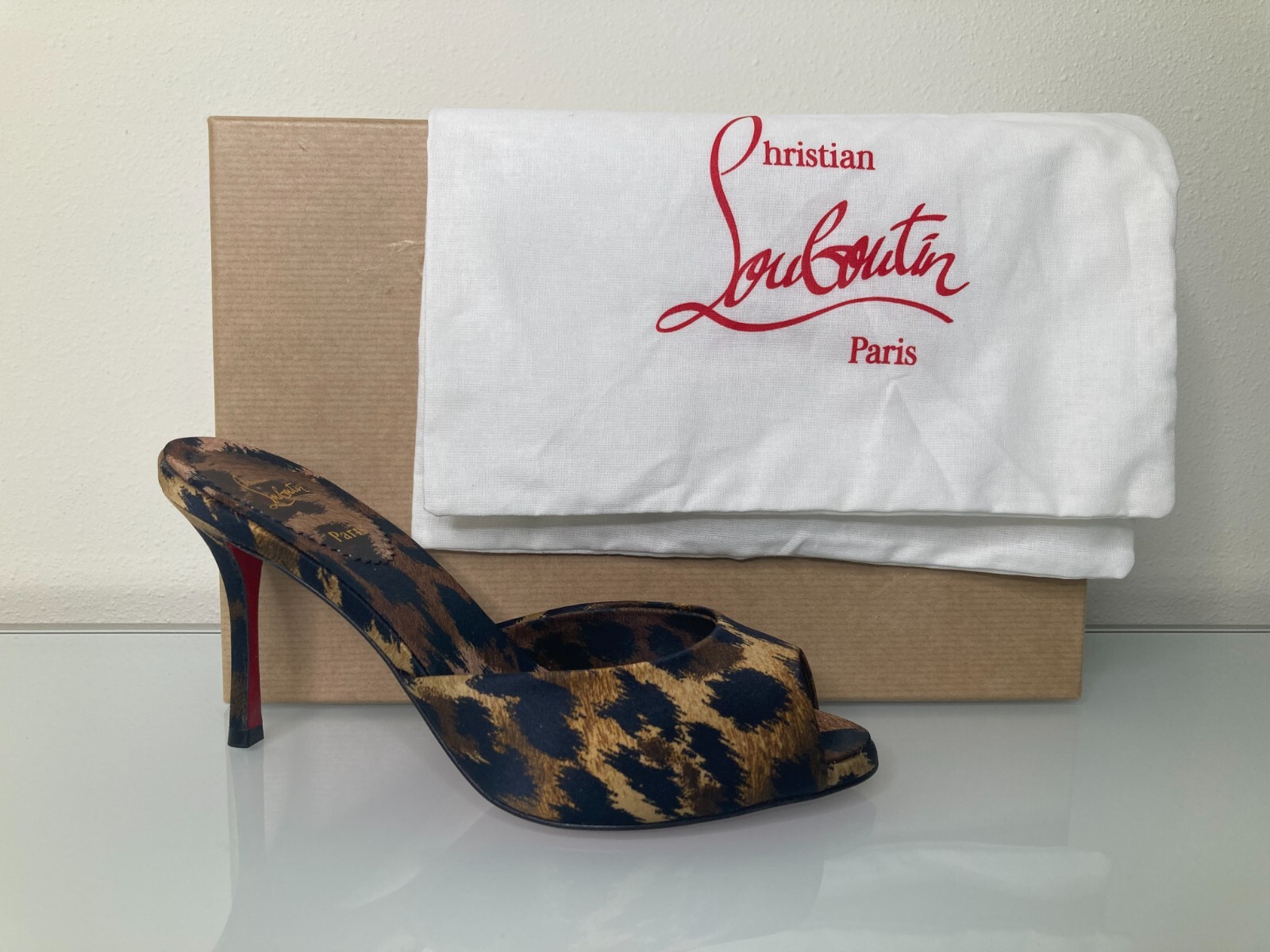 Christian Louboutin ベージュ ハイヒール 楽天市場】Christian Louboutin クリスチャン ルブタン SIMPLE