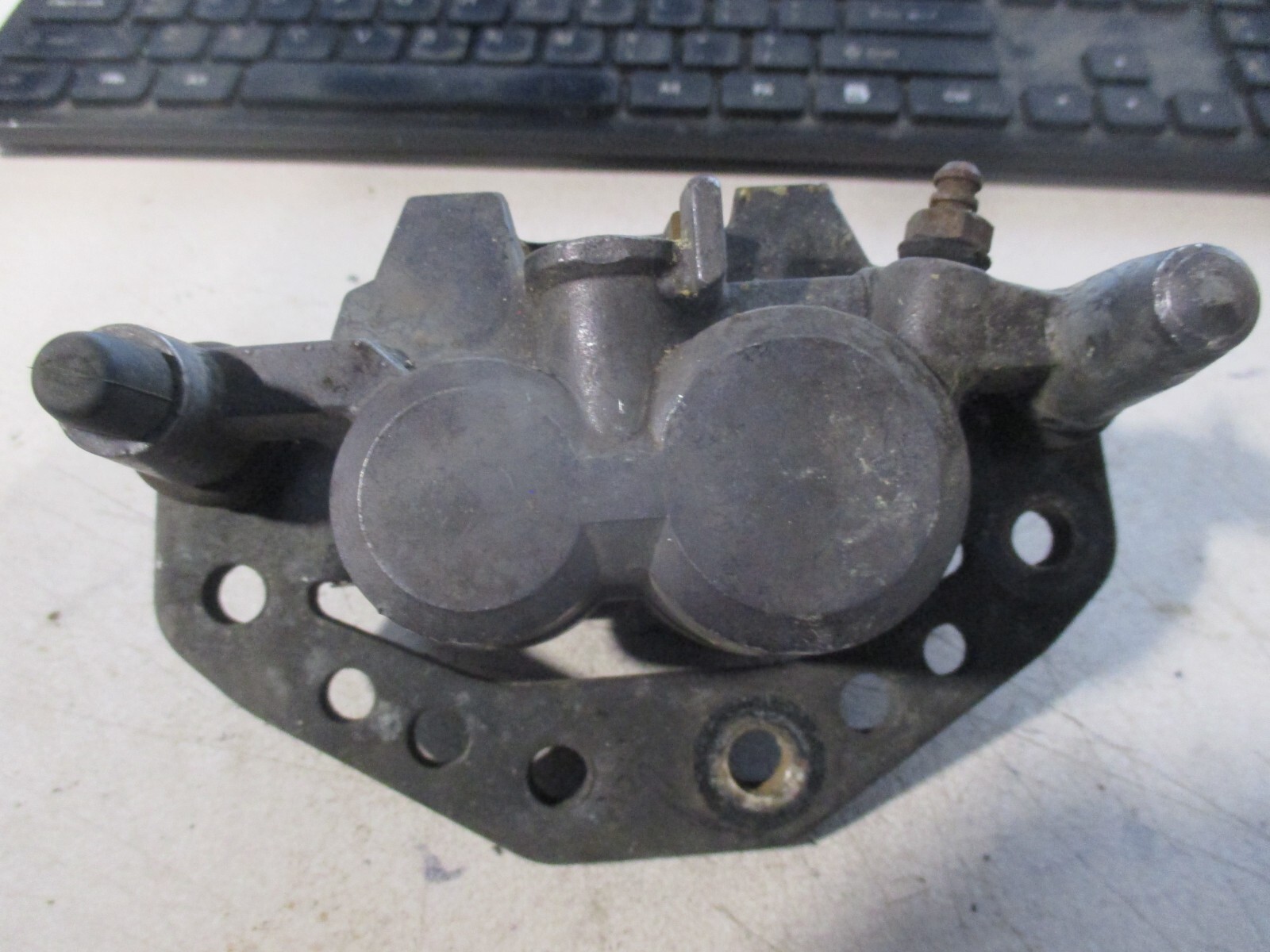 ミミ Kawasaki OEM Right Front Brake Caliper ZX1000 ZX750 ZX600