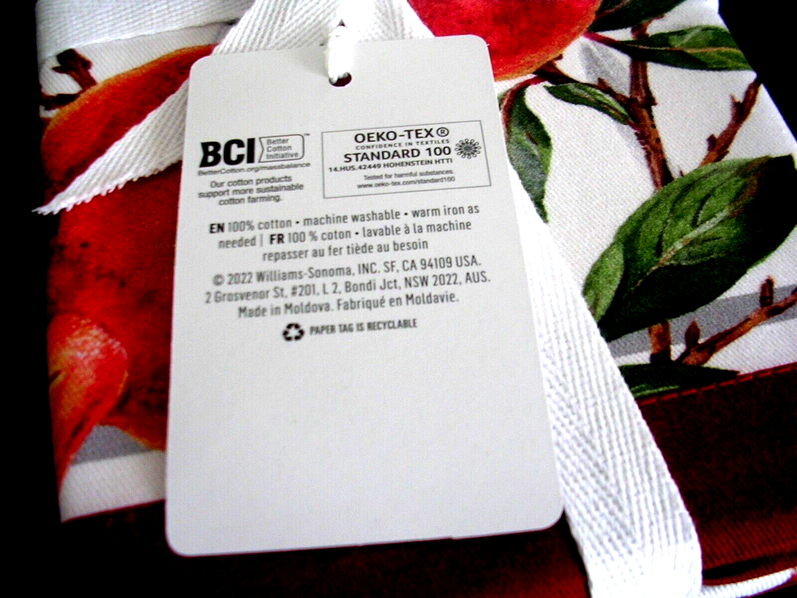 WILLIAMS SONOMA POMEGRANATE DINNER NAPKINS SET OF FOUR 100% COTTON NEW WITH TAGS