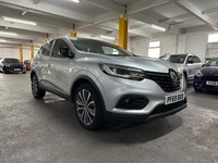 2019 Renault Kadjar 1.3 TCe Iconic Euro 6 (s/s) 5dr HATCHBACK Petrol Manual