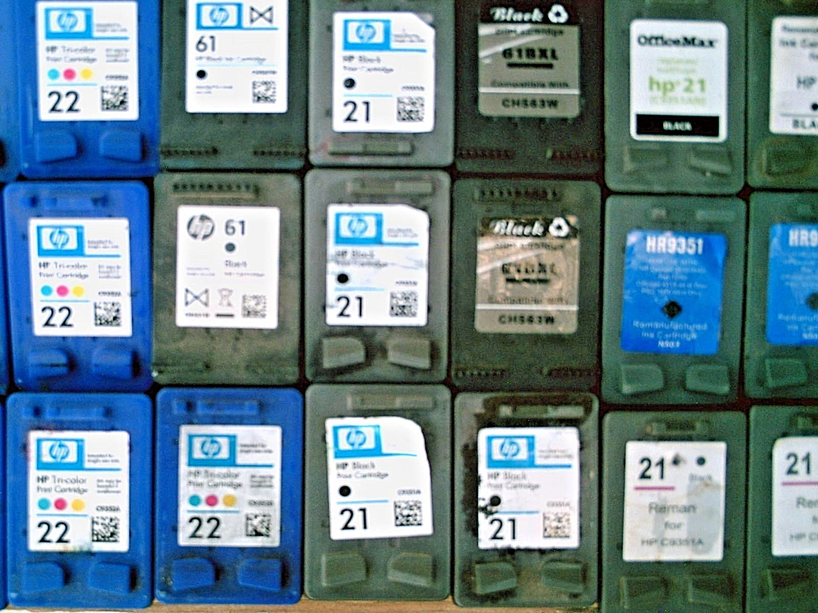 HEWLETT PACKARD LOT of 88 EMPTY HP 21, 21XL, 22, 61, 61XL PRINTER INK CARTRIDGES