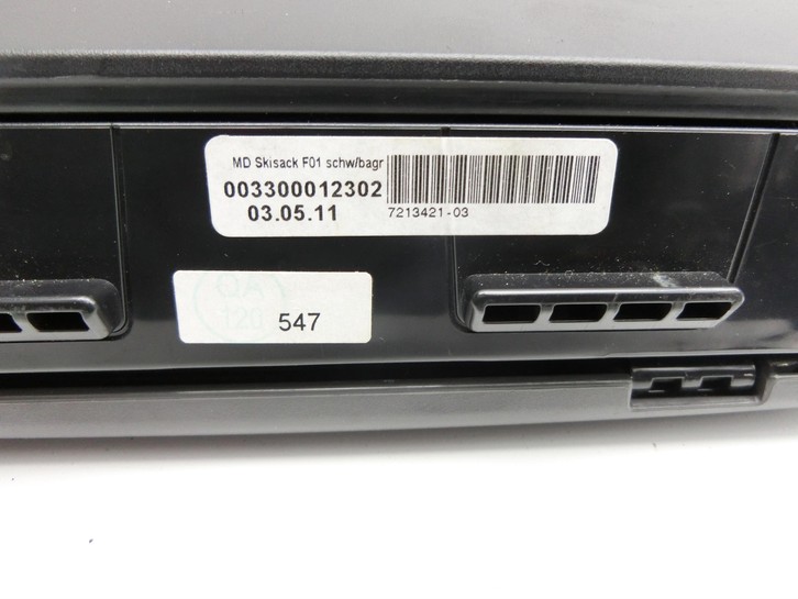 BMW F01 750iX 08-12 Kurz Skisack Durchlade Kassette Fach Ablagefach BMW F01 750iX 08-12 09.06.2011 7213421... Vorschau 3