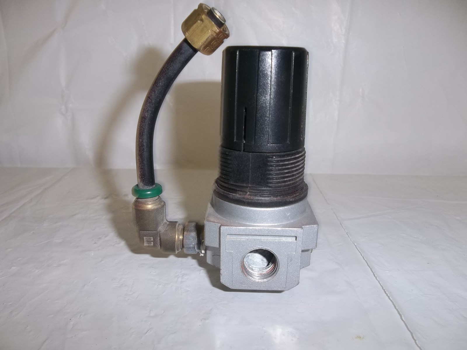 PORTER CABLE CFP23400S Air Compressor 4 gal gallon Regulator 4 Port D27253