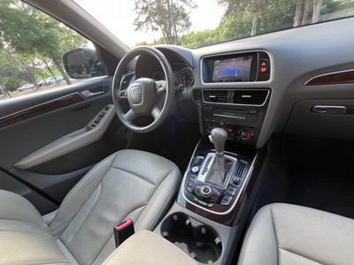 image 11 of interior