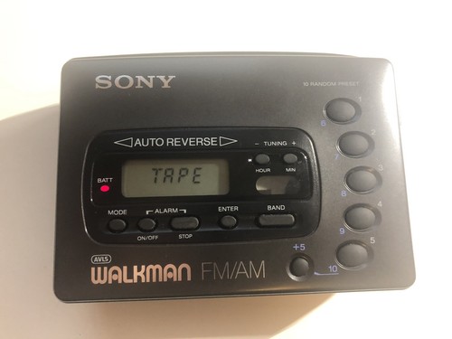Vintage Sony Walkman - WM-FX41 - AM/FM - Cassette - W/Carry Case - Tested