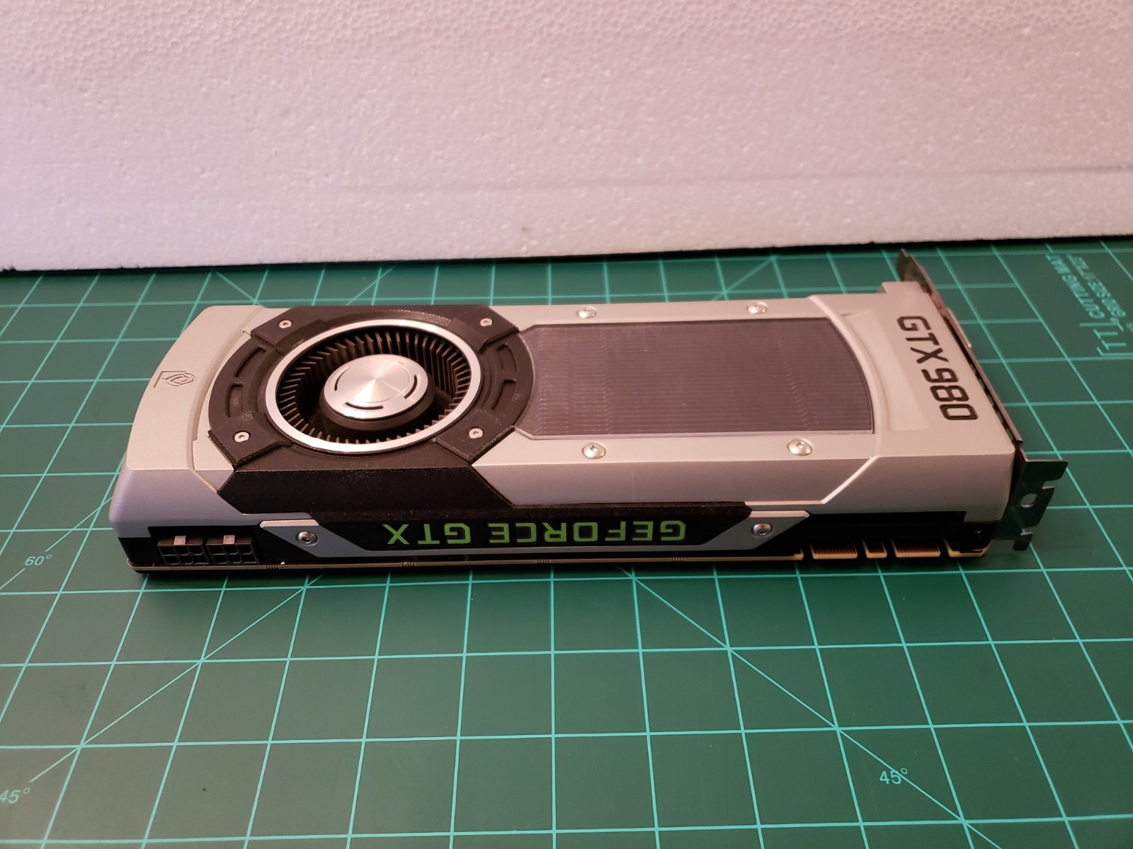 NVIDIA GTX 980 Founders Edition 4gb