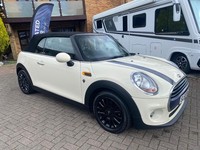 2016 Mini Cooper COOPER 2-Door Petrol