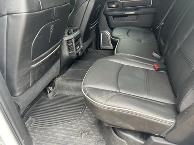 image 11 of interior