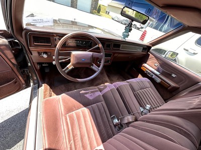 image 4 of interior