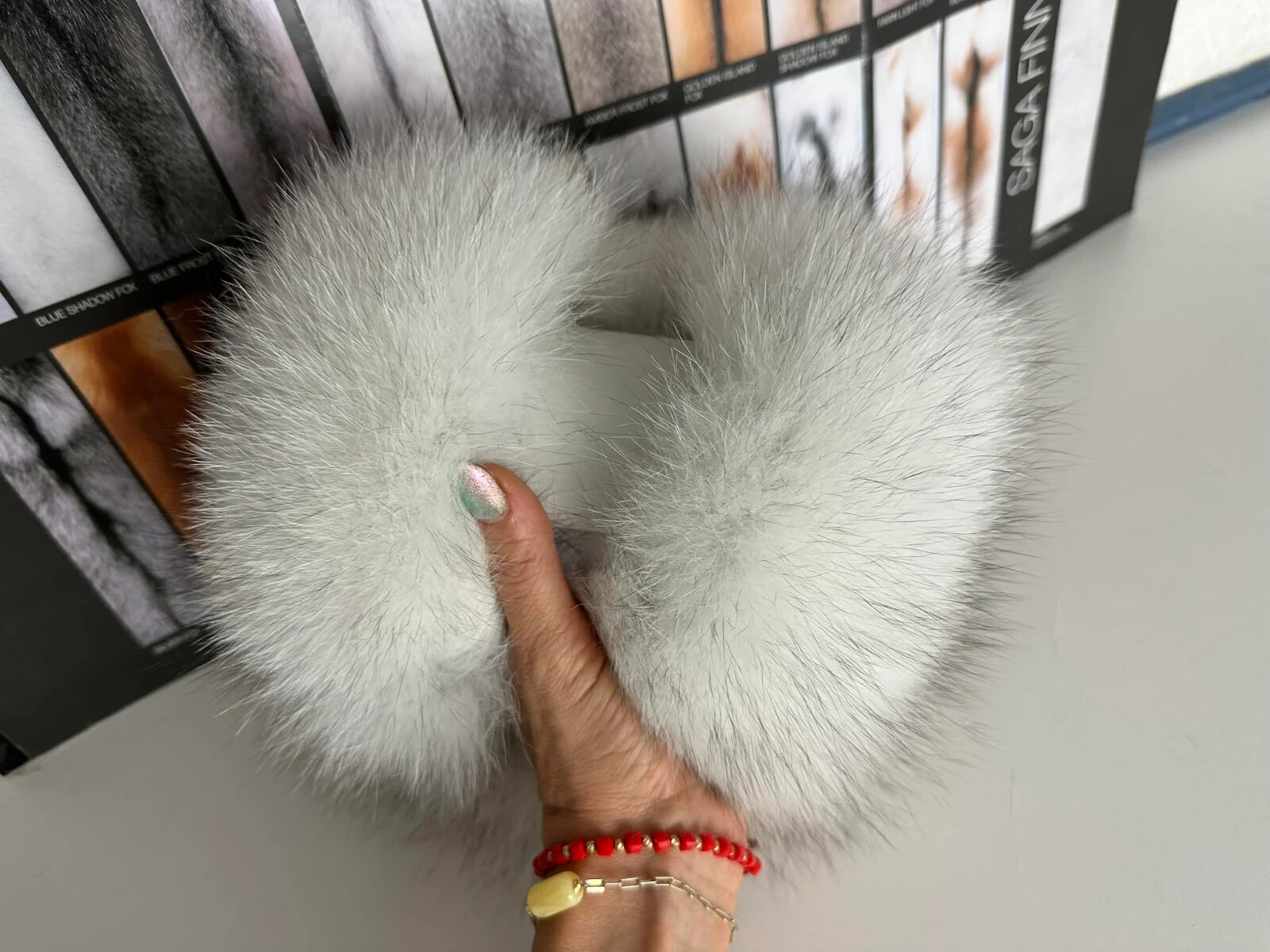 Saga Fox 襟巻きTrim Besatz Garniture Rare Saga Fox Trim Besatz Garniture Collar Shoulder Scarf
