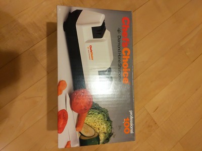 Chefs Choice Diamond Hone Knife Sharpener Professional 100 Heavy-Duty Chrome NEW